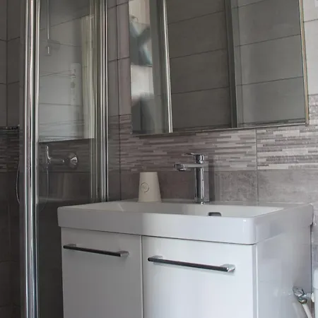 מלון Cit'hotel Beausejour