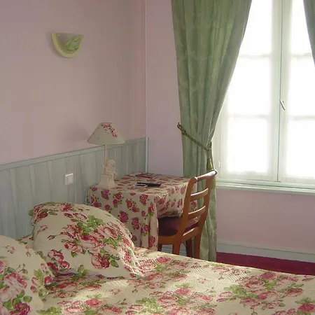 Cit'hotel Beausejour 2* שרבורג